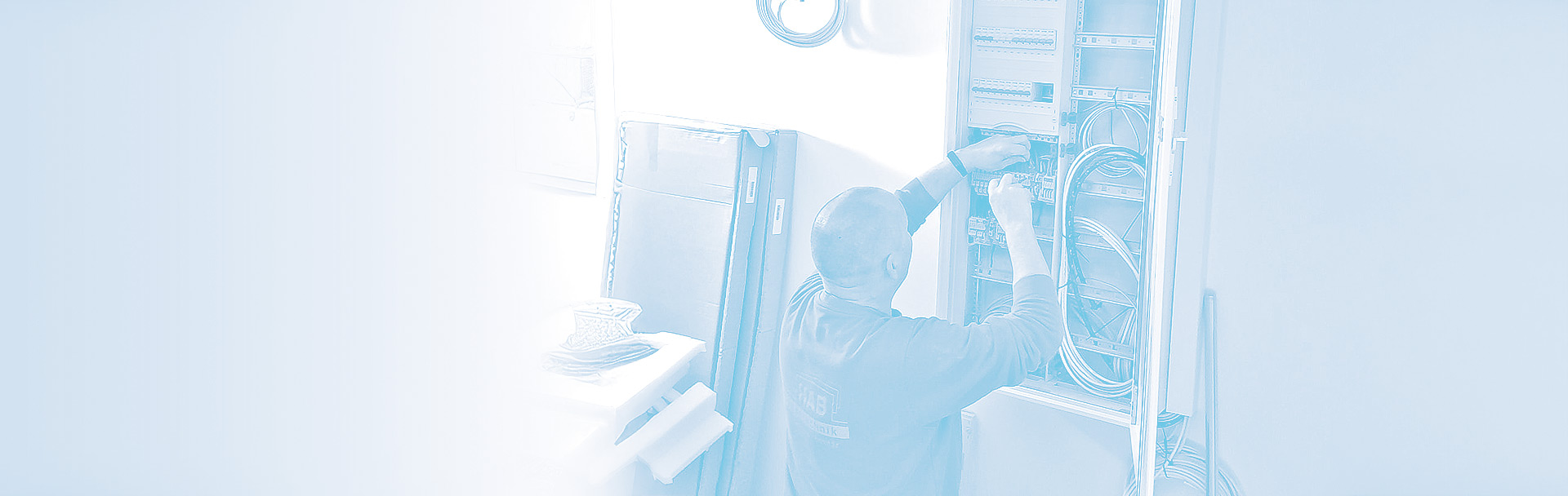 Homepage Banner with Descpritive Box